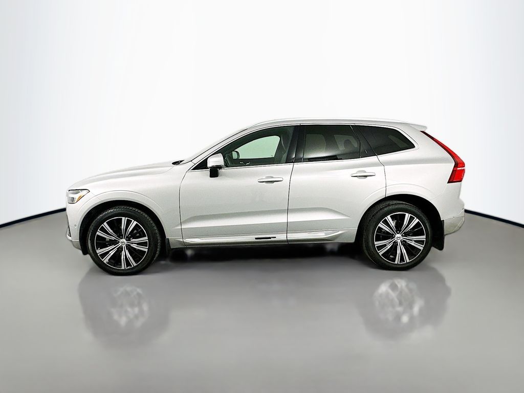 2022 Volvo XC60 B5 Inscription 8