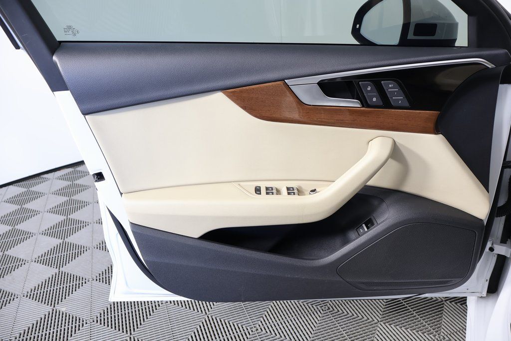 Thumbnail: 2022 Audi A4 - 12