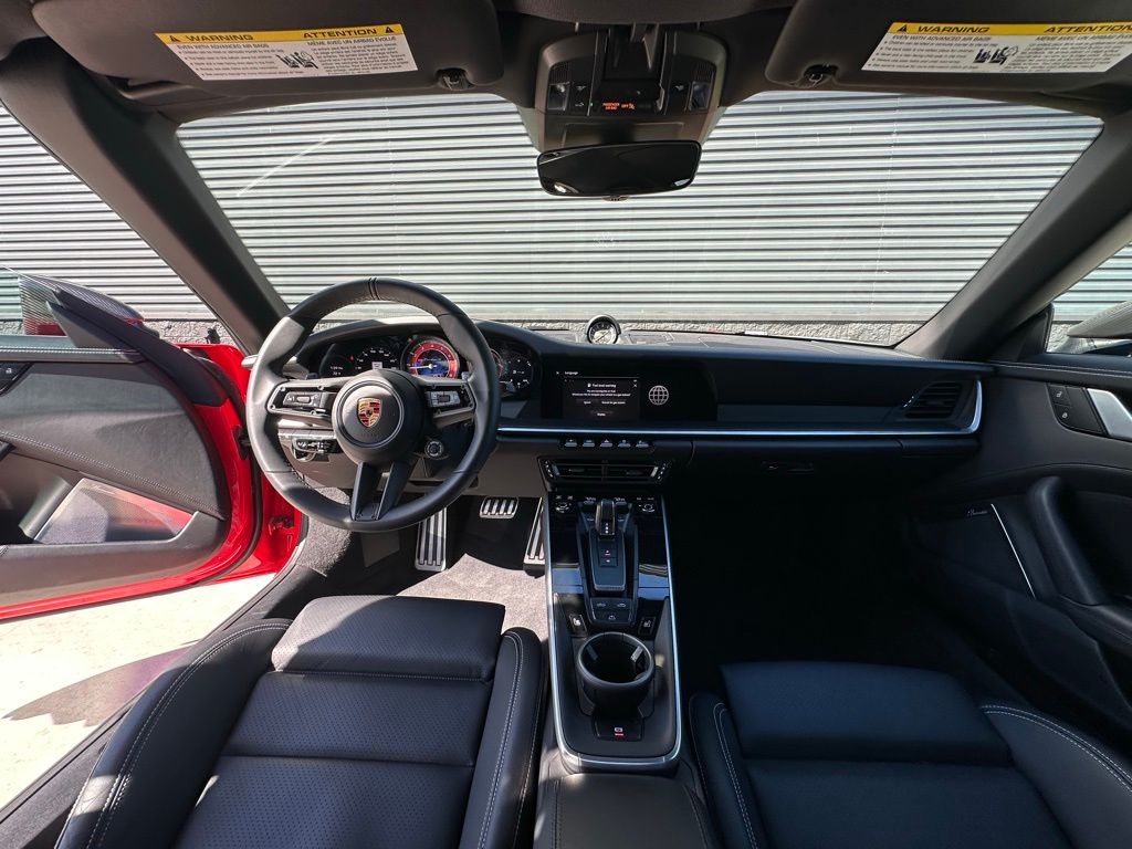 Thumbnail: 2025 Porsche 911 - 6