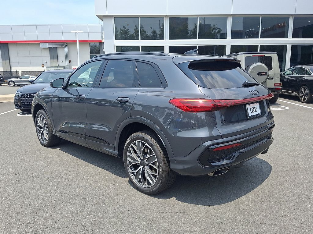 Thumbnail: 2026 Audi Q5 - 5