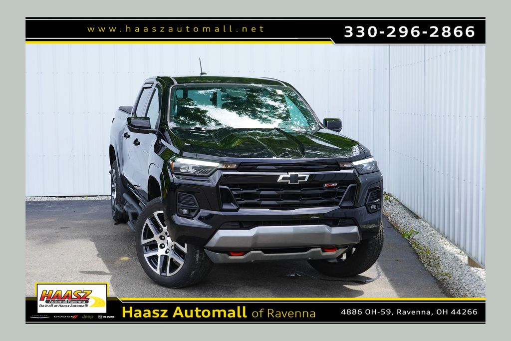 Black 2023 Chevrolet Colorado Pickup Truck Four-Wheel Drive 8-Speed Automatic
