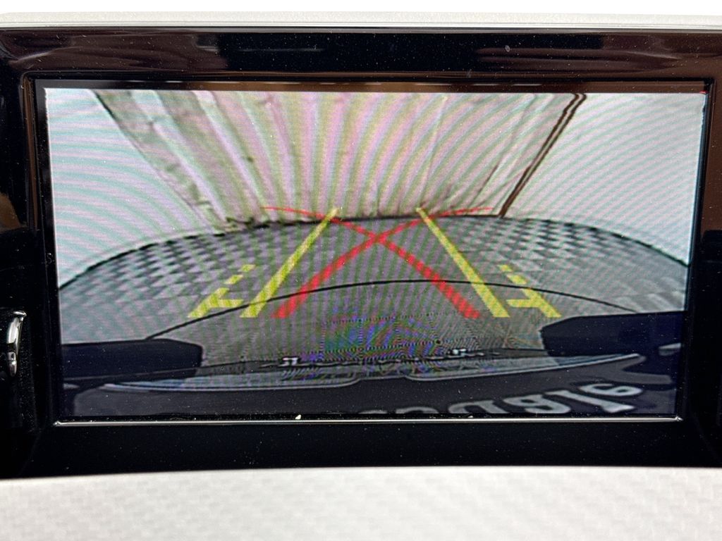 Thumbnail: 2014 Aston Martin Vanquish - 23