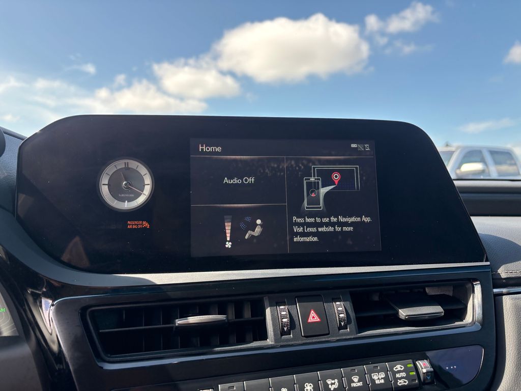 Used Car 2022 Lexus Es  350 For Sale Under $40,000 In Austin, Texas