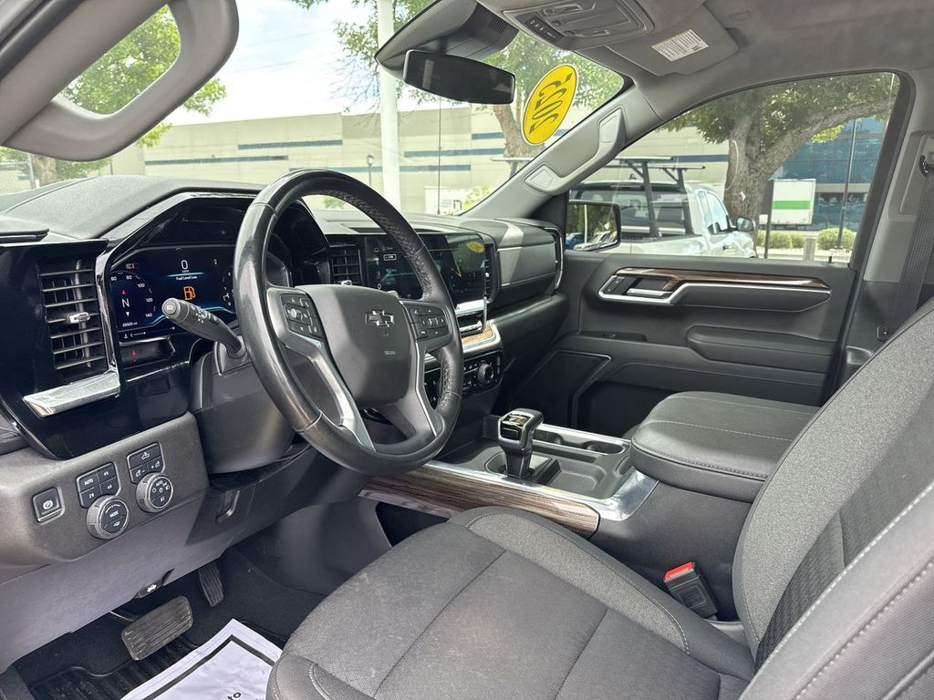 Used 2025 Chevrolet Silverado 1500 Truck