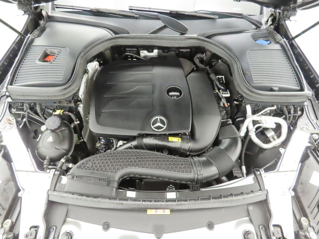 2022 Mercedes-Benz GLC 300 29