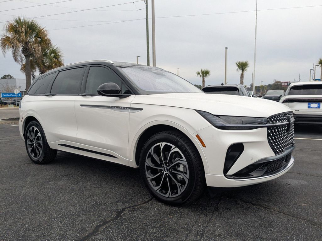 2026 Lincoln Nautilus Reserve