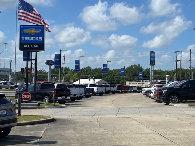Used 2015 Black Chevrolet LT image 14