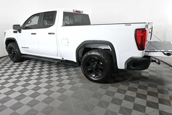 2023 GMC Sierra 1500 Pro 24