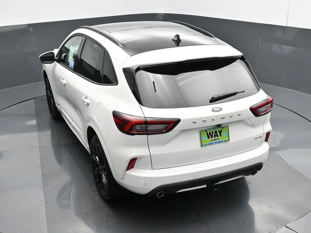 2024 Ford Escape ST-Line Elite