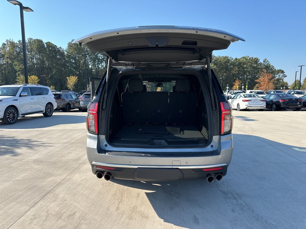 2023 Chevrolet Suburban Premier 29