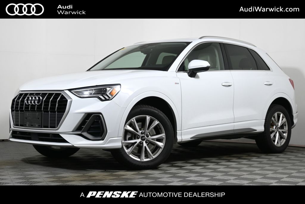 Thumbnail: 2021 Audi Q3 - 1
