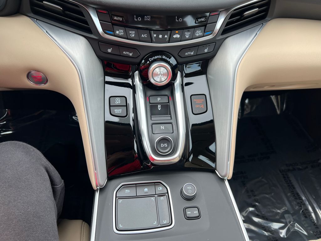 Thumbnail: 2025 Acura TLX - 19