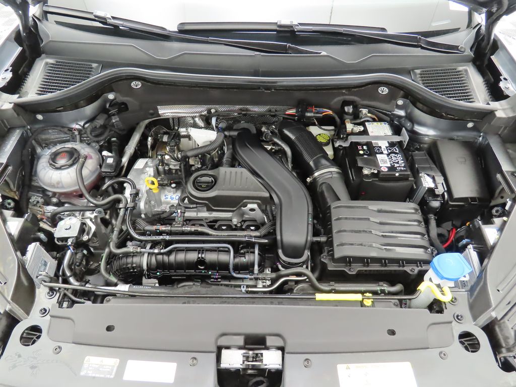 Thumbnail: 2025 Volkswagen Taos - 29