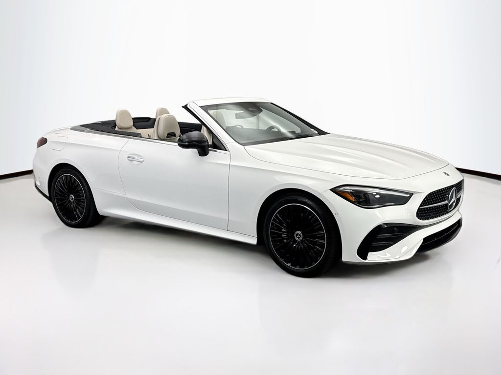 Thumbnail: 2026 Mercedes-Benz CLE - 3