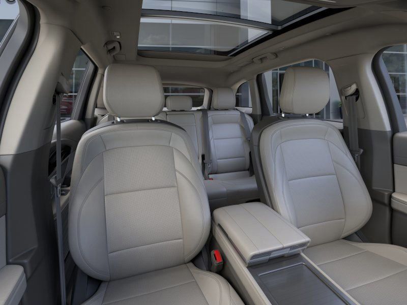 2025 Lincoln Nautilus Hybrid Premiere