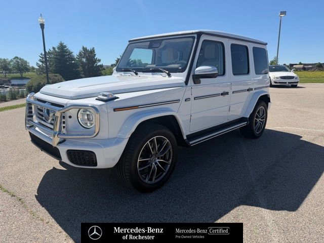 MANUFAKTUR Moonlight White Metallic 2025 Mercedes-Benz G-Class G 550 4MATIC SUV / Crossover All-Wheel Drive 9-Speed Automatic