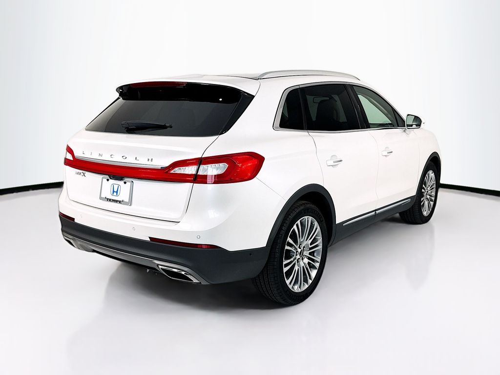 Thumbnail: 2017 Lincoln MKX - 5