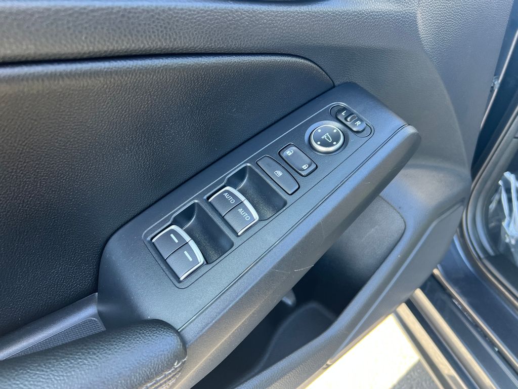 Thumbnail: 2023 Honda Civic - 13