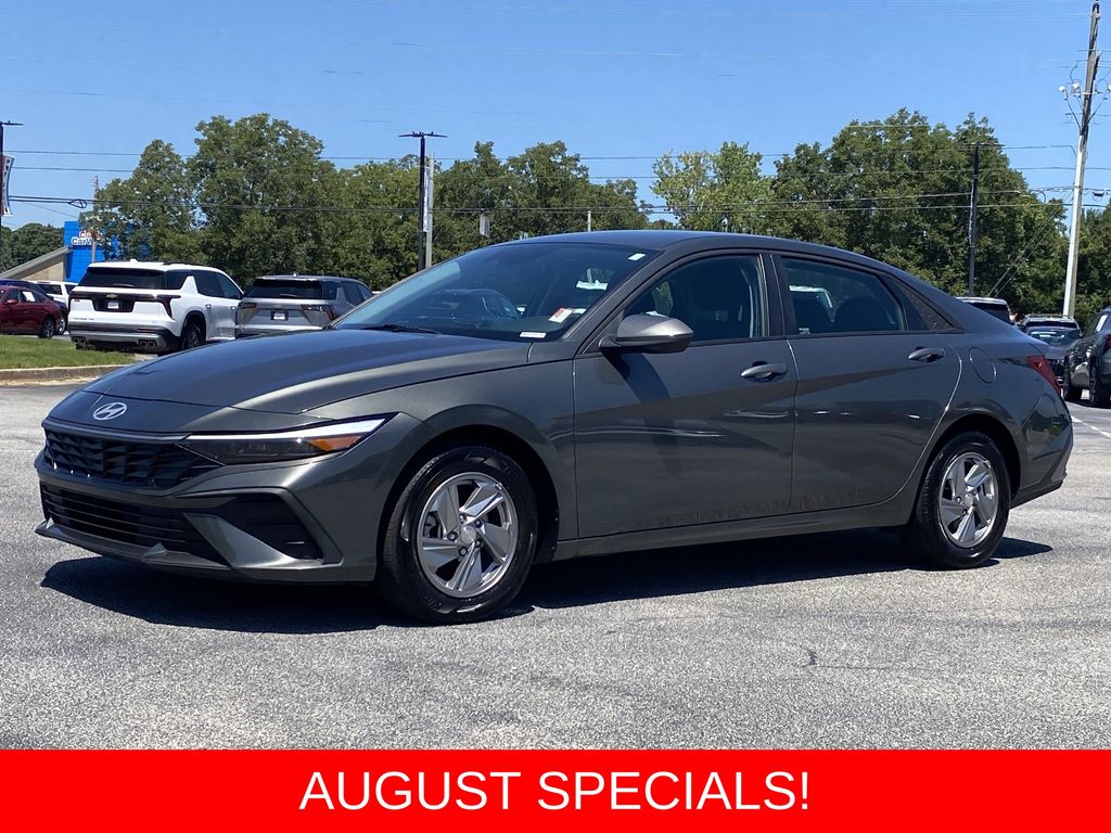 Used 2025 Hyundai Elantra Sedan
