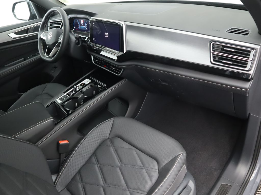 Thumbnail: 2026 Volkswagen Atlas - 17