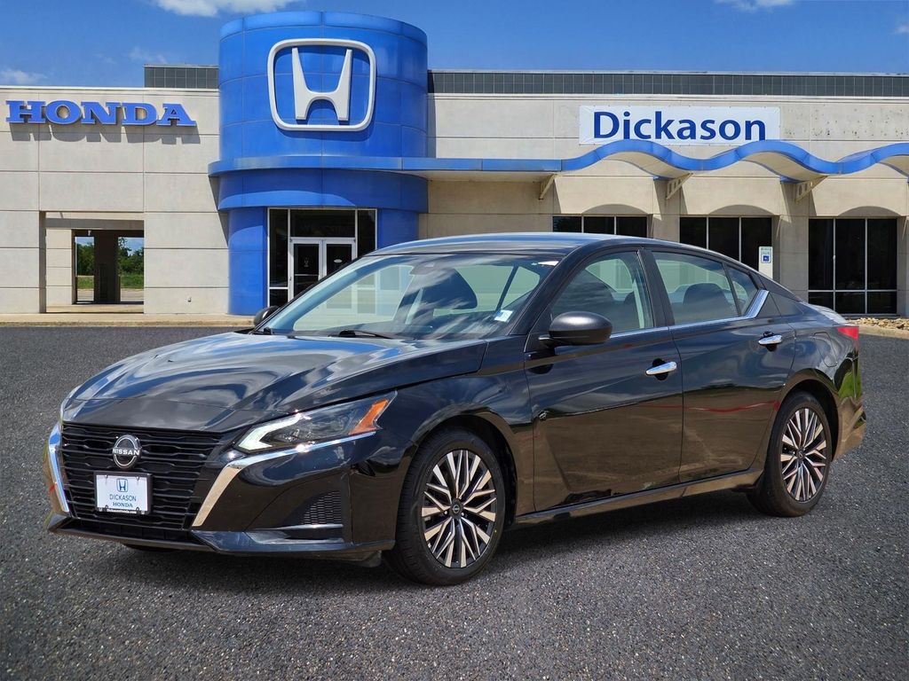 2025 Nissan Altima 2.5 SV FWD