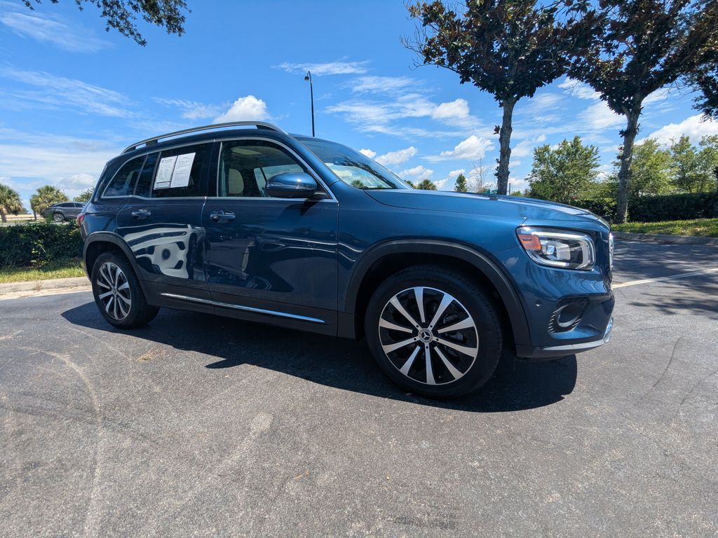 Denim Blue Metallic 2023 Mercedes-Benz GLB SUV / Crossover Front-Wheel Drive 8-Speed Dual Clutch