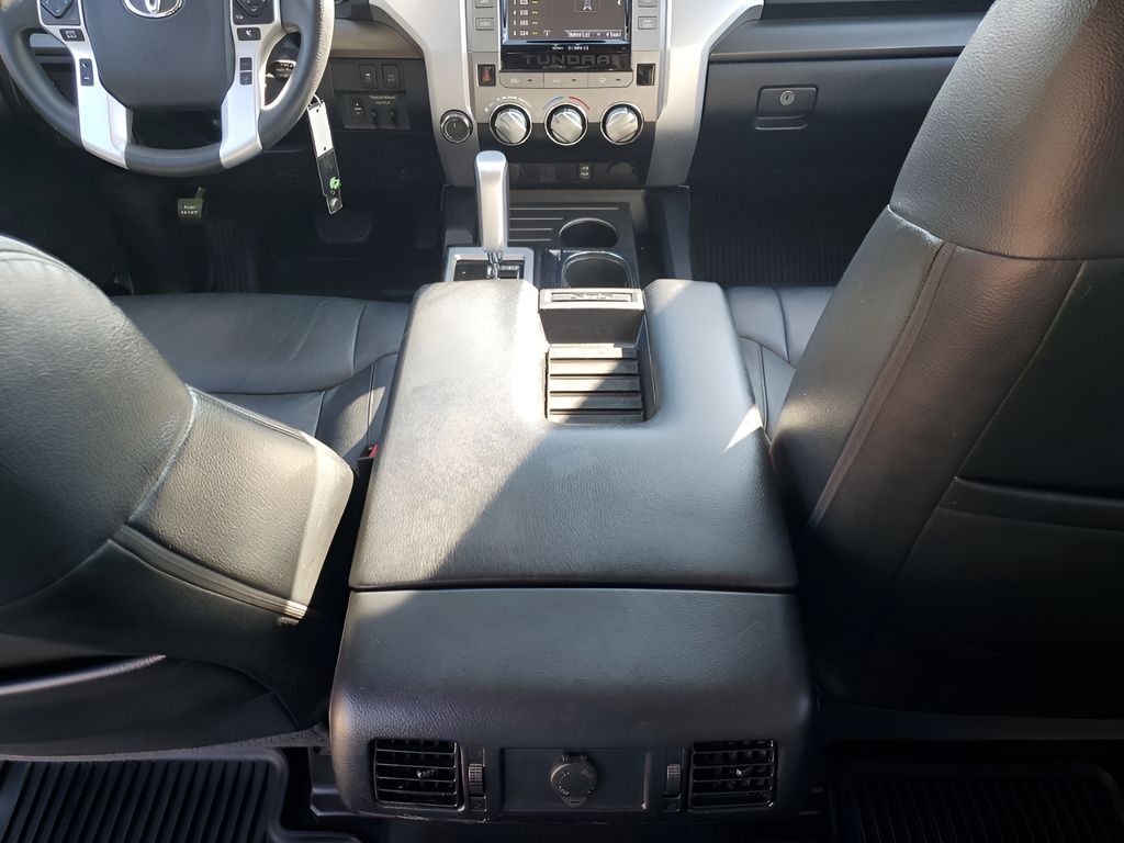 Used Car 2019 Toyota Tundra  Sr5 For Sale Under $40,000 In Austin, Texas