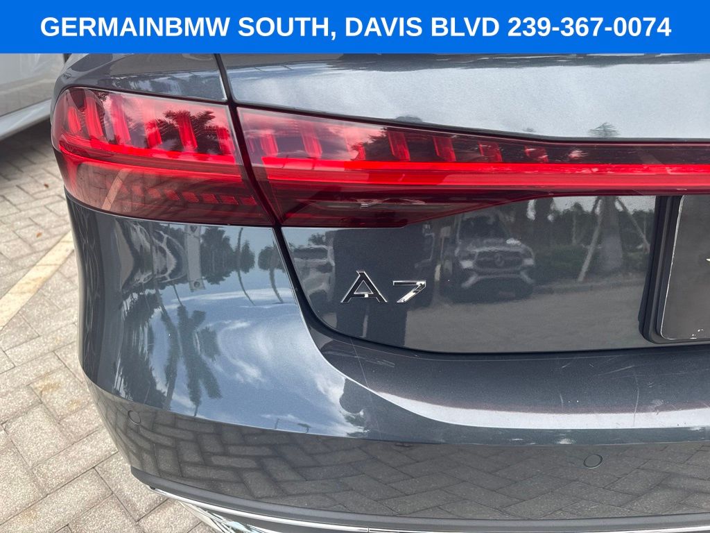 Used 2019  Audi 3.0T Premium Plus image 9