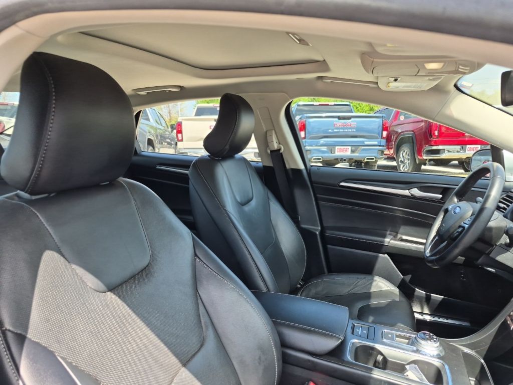 Used Car 2019 Ford Fusion Hybrid  Titanium For Sale Under $20,000 In Austin, Texas