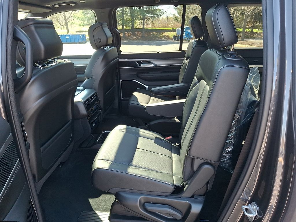 New 2026 Jeep Grand Wagoneer L SUV