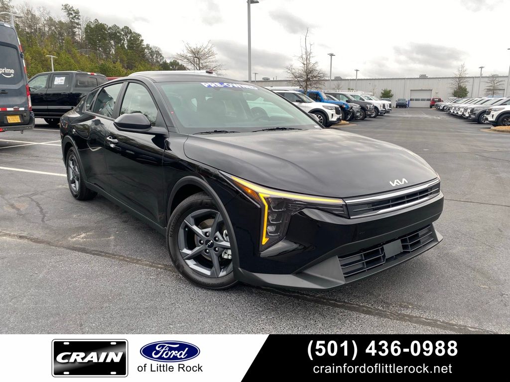 2026 Kia K4 LXS FWD