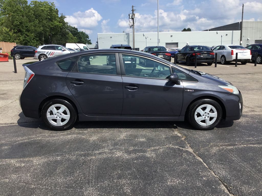 Thumbnail: 2011 Toyota Prius - 6