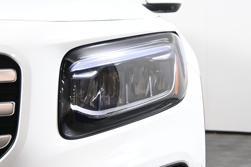 Thumbnail: 2026 Mercedes-Benz GLB - 11