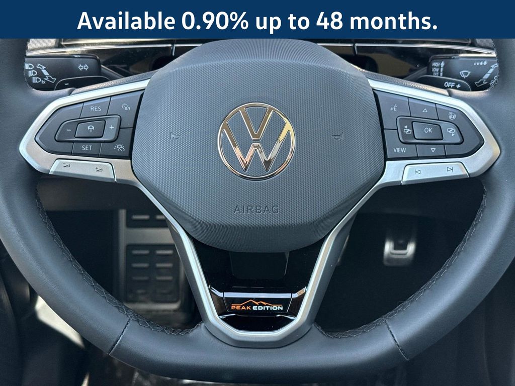 New 2026 Pure Gray Volkswagen 2.0T Peak Edition image 12