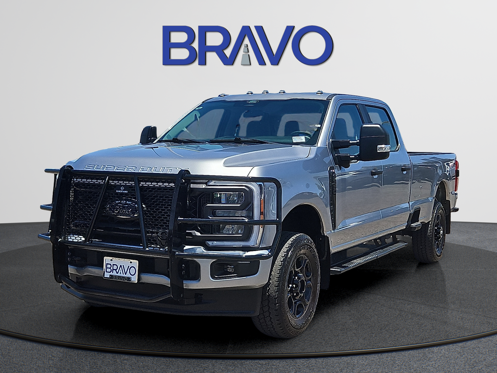2024 Ford F-350 Super Duty XL Crew Cab 4WD