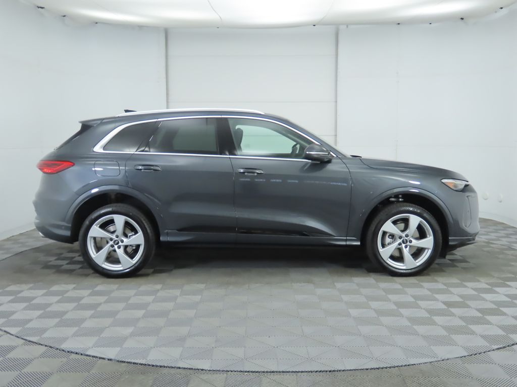 2025 Audi Q5  4