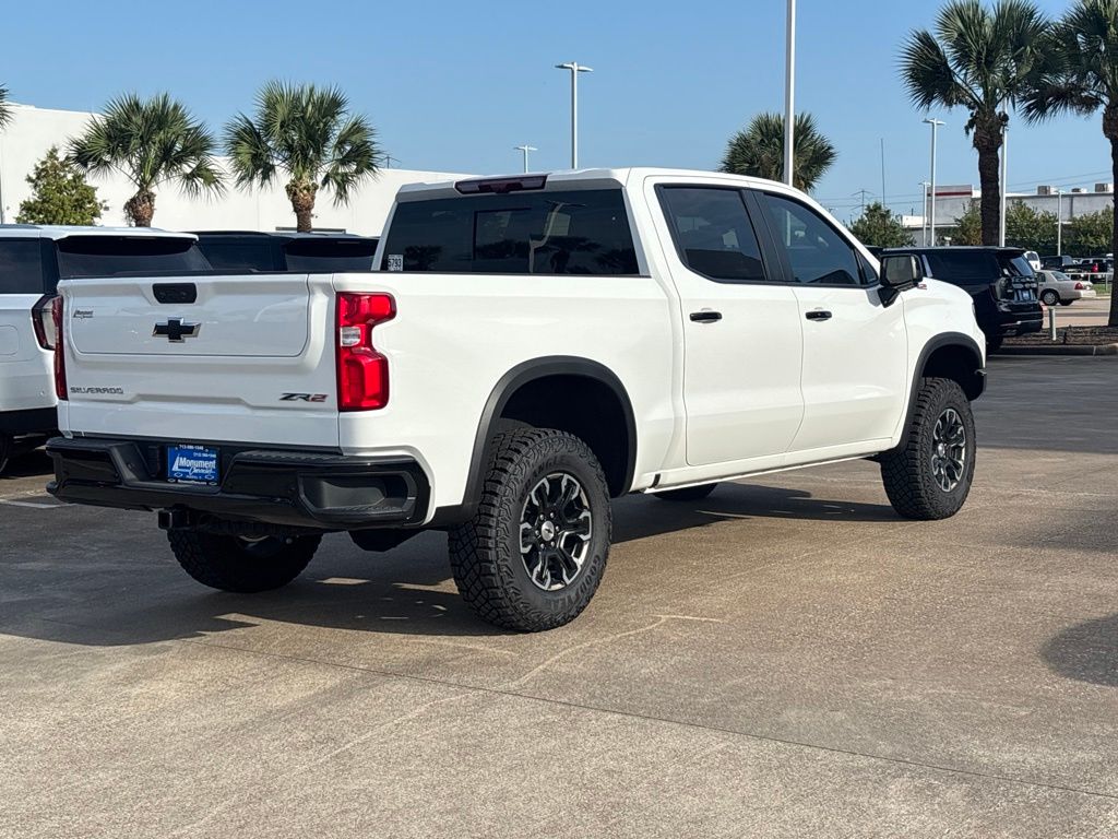 2026 Chevrolet Silverado 1500 ZR2 - 9
