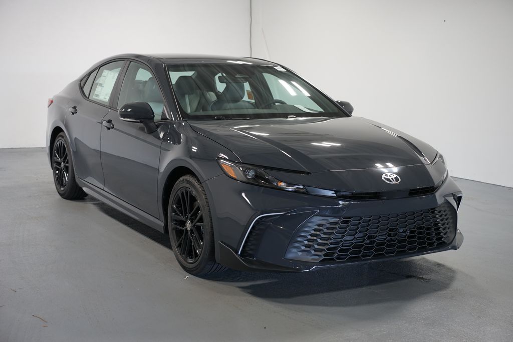 Thumbnail: 2025 Toyota Camry - 3