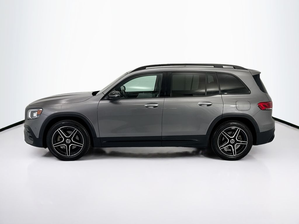 Thumbnail: 2022 Mercedes-Benz GLB - 8