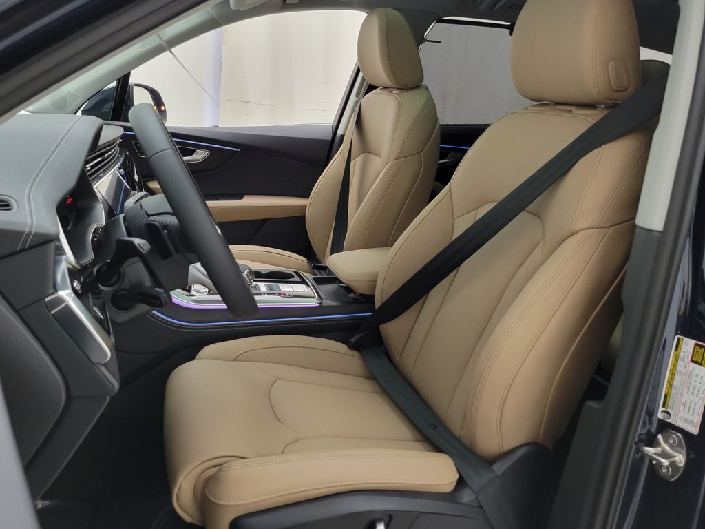 Thumbnail: 2026 Audi Q7 - 28