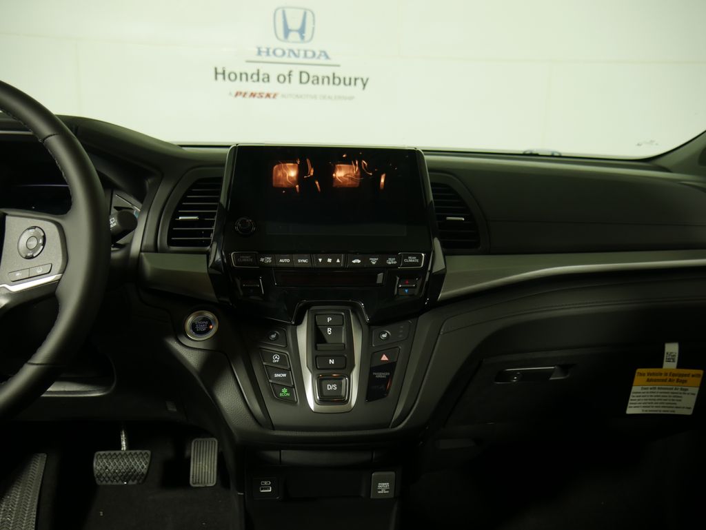 Thumbnail: 2026 Honda Odyssey - 11