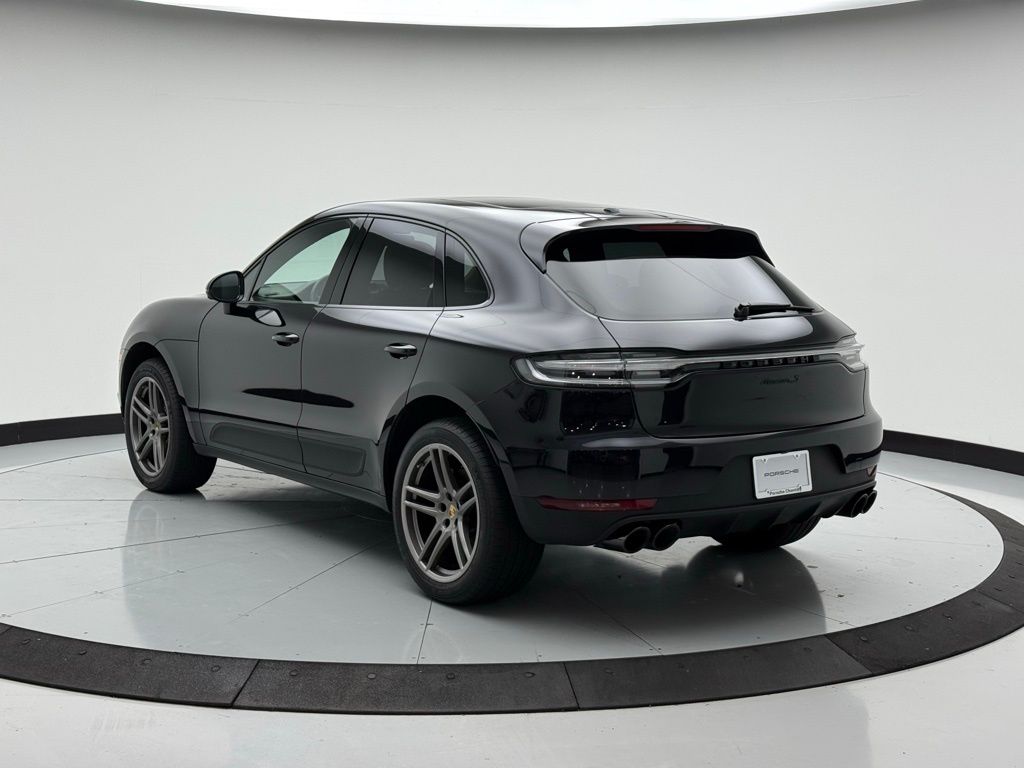 2021 Porsche Macan S 3