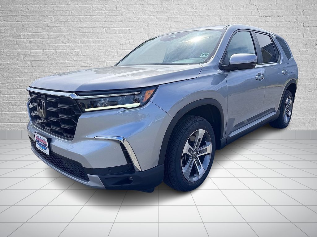Silver 2023 Honda Pilot SUV / Crossover All-Wheel Drive Automatic