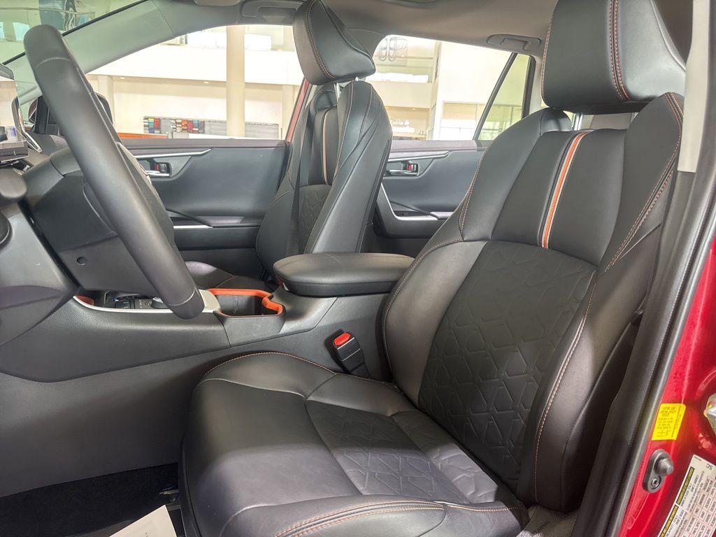 Thumbnail: 2023 Toyota RAV4 - 22