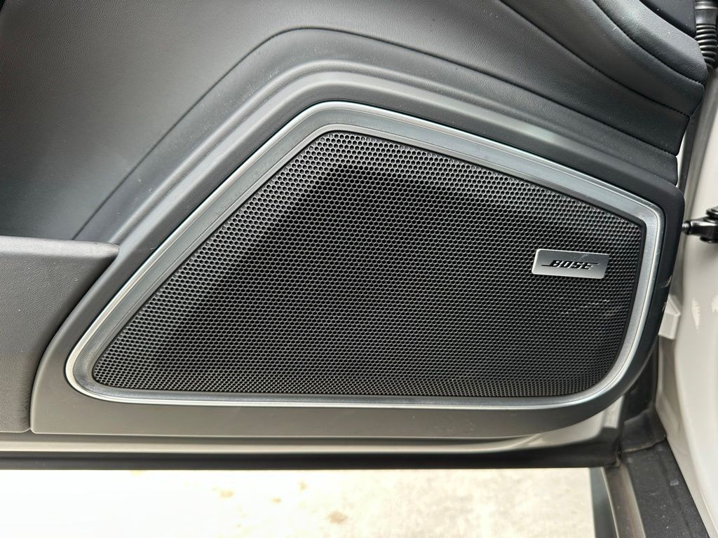 Thumbnail: 2023 Porsche Panamera - 19