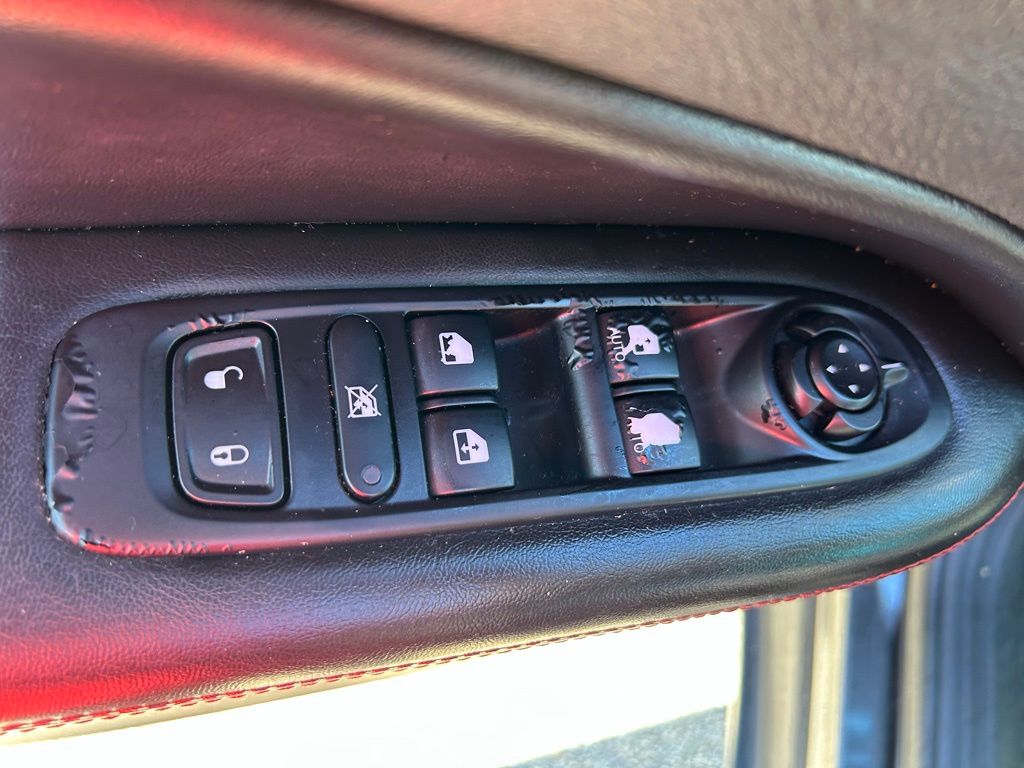 Thumbnail: 2019 Jeep Compass - 16
