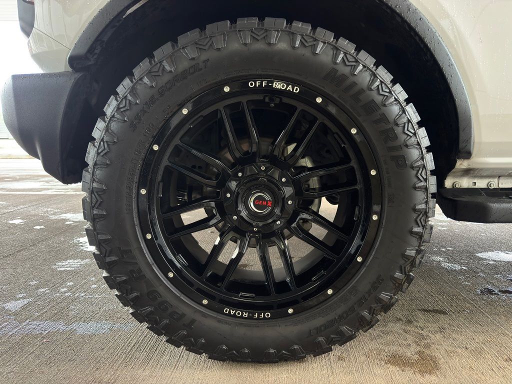 2023 Ford Bronco Big Bend White at South Houston Nissan