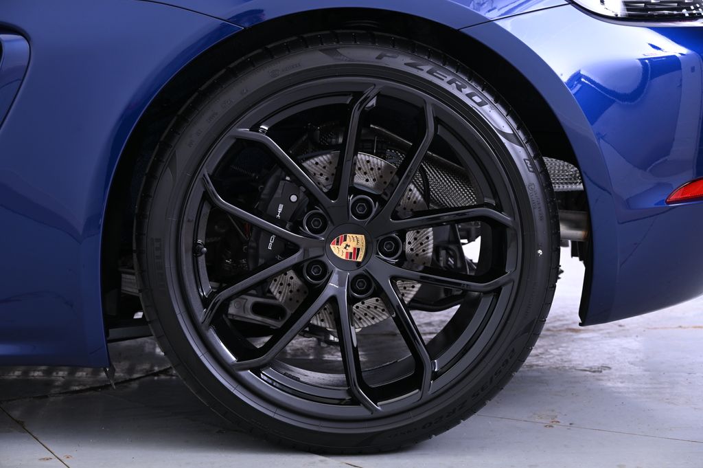 Thumbnail: 2025 Porsche 718 Cayman - 20