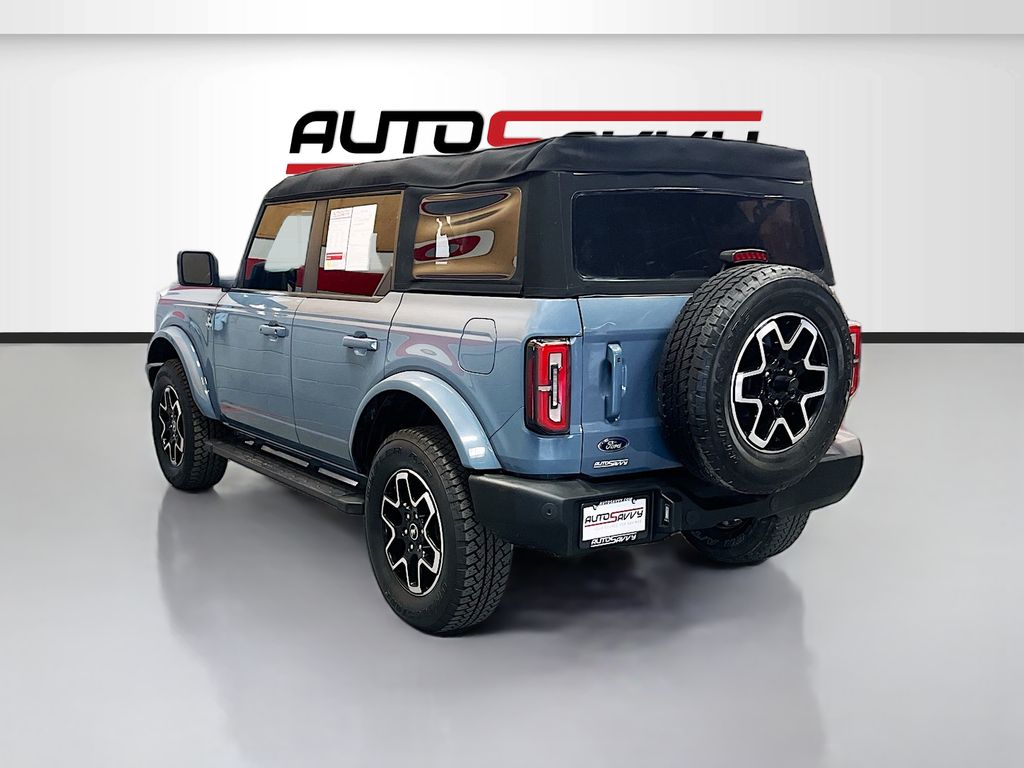 Used 2023 Azure Gray Metallic Tri-Coat Ford Outer Banks image 5