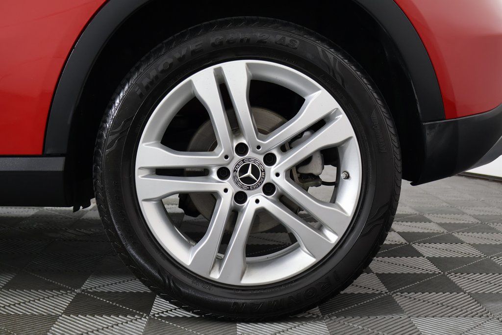 Thumbnail: 2019 Mercedes-Benz GLA - 16